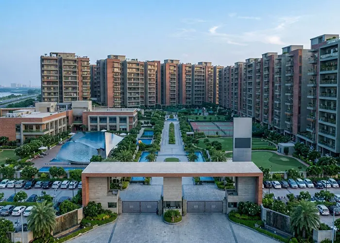 3 BHK Apartments in Yamuna Expressway